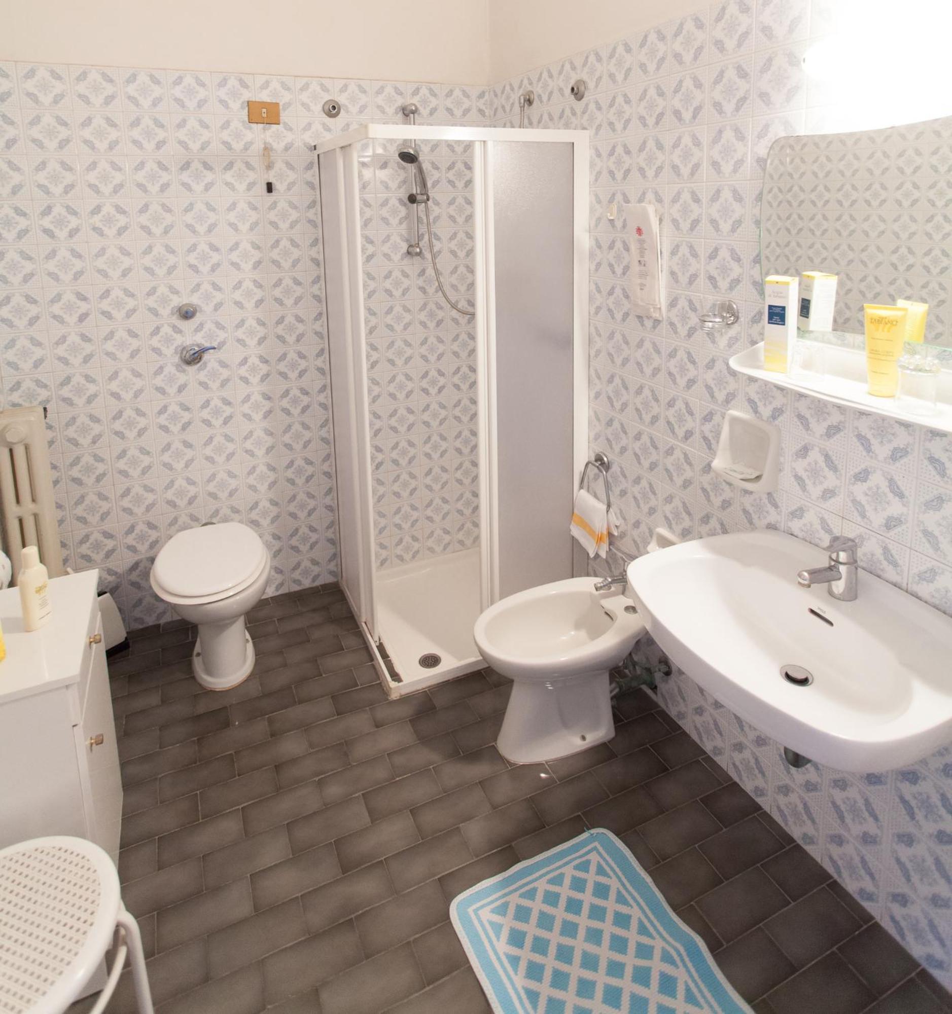 Hotel Quisisana Tabiano Terme Rum bild